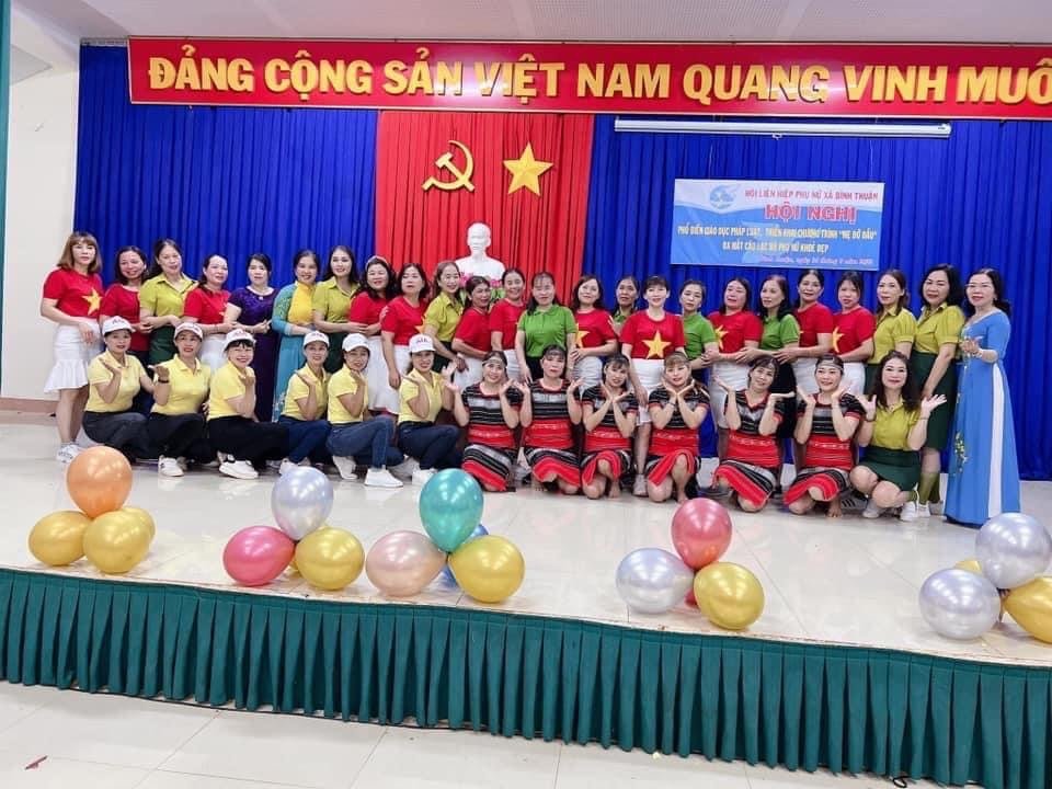 CLB “Phụ nữ khỏe đẹp” Chi hội thôn Bình Thành 5, xã Bình Thuận