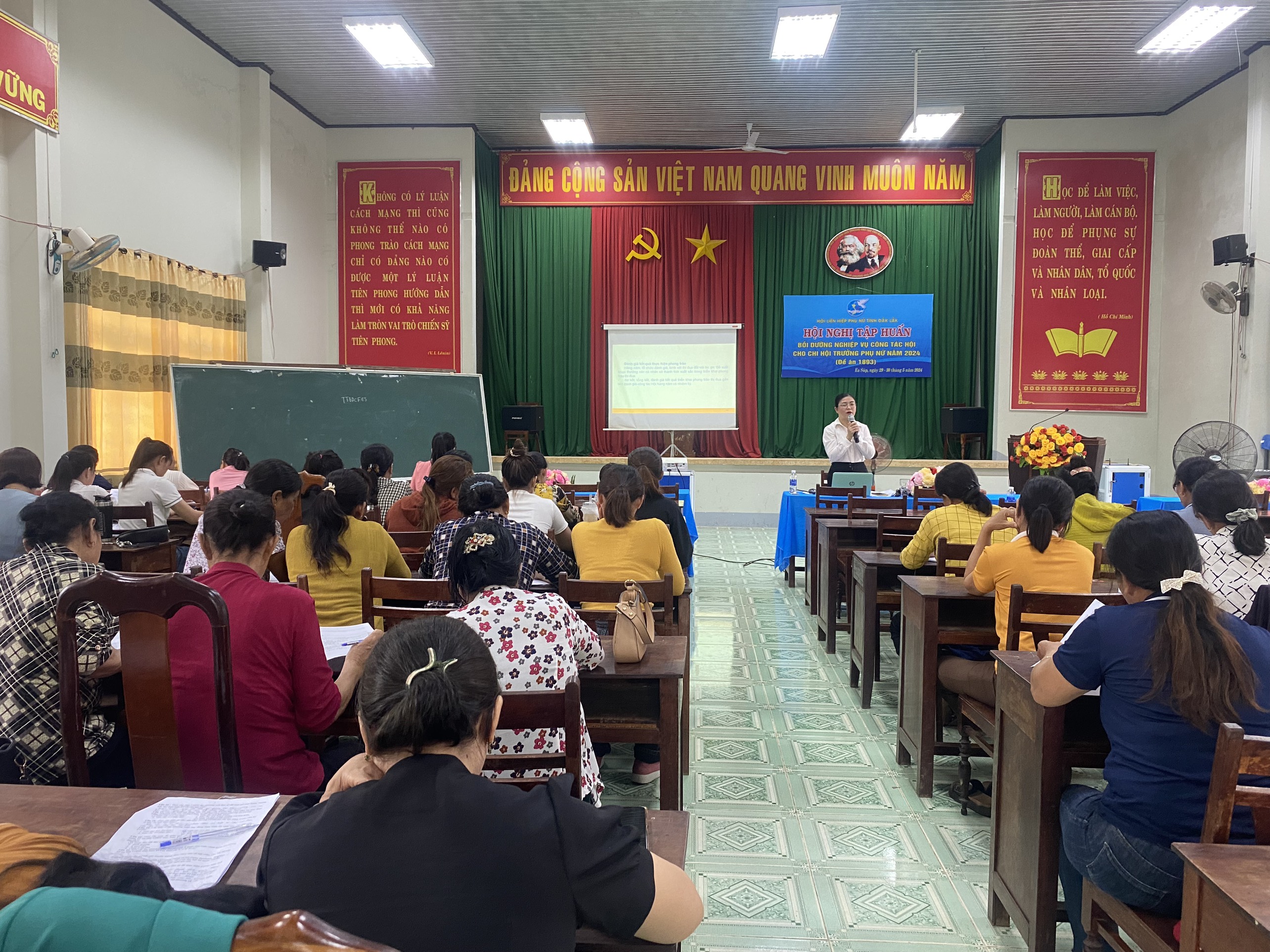 Toàn cảnh Hội nghị tập huấn