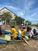 Phụ nữ Công an Đắk Lắk – Hướng về miền Trung sau bão số 13